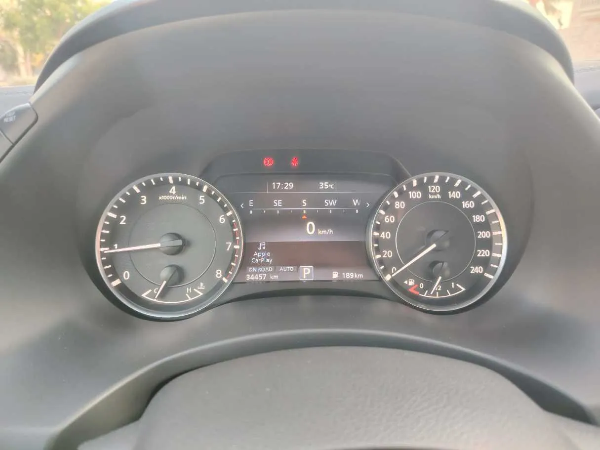 Car image 28