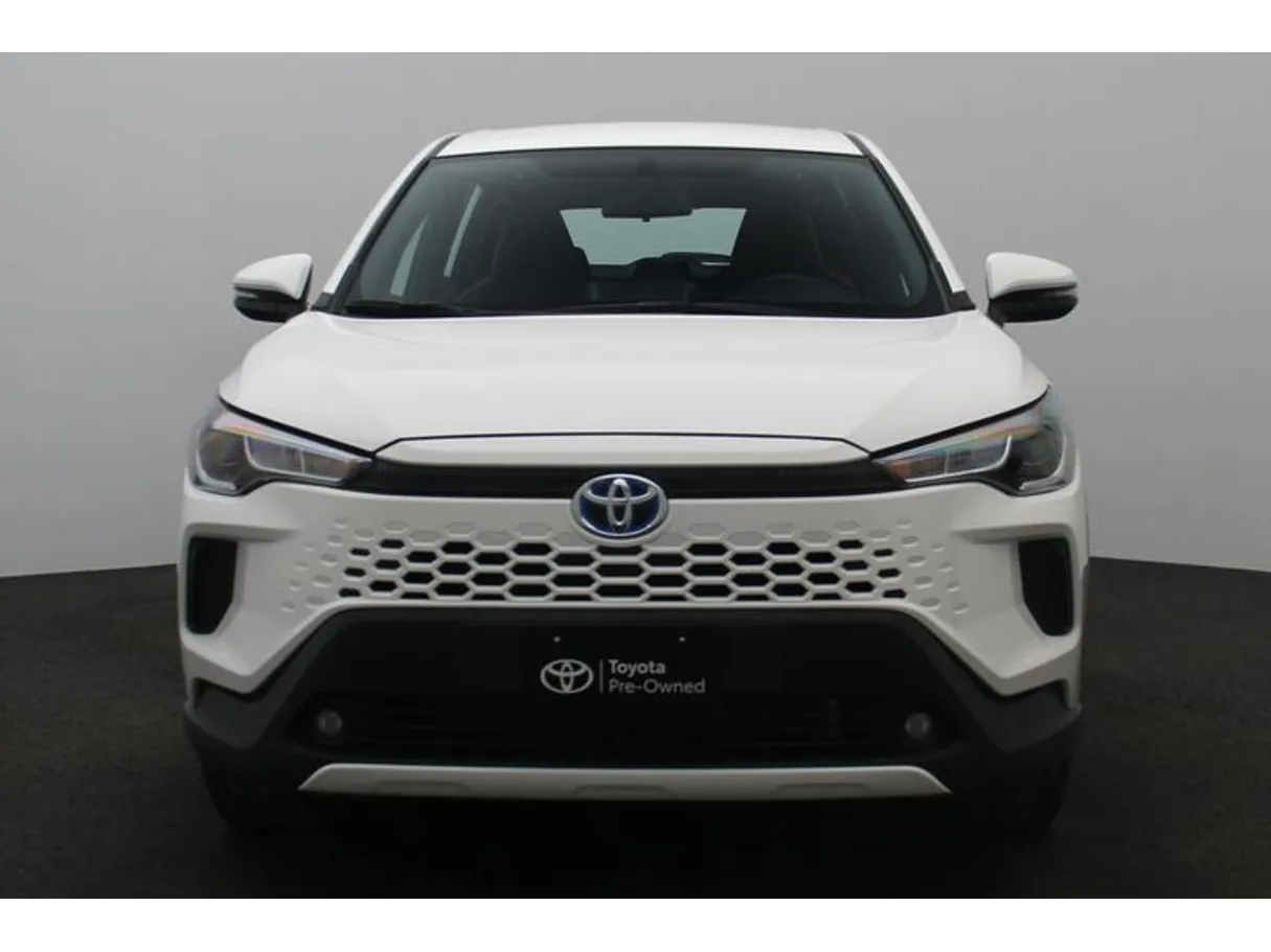 Car image 11