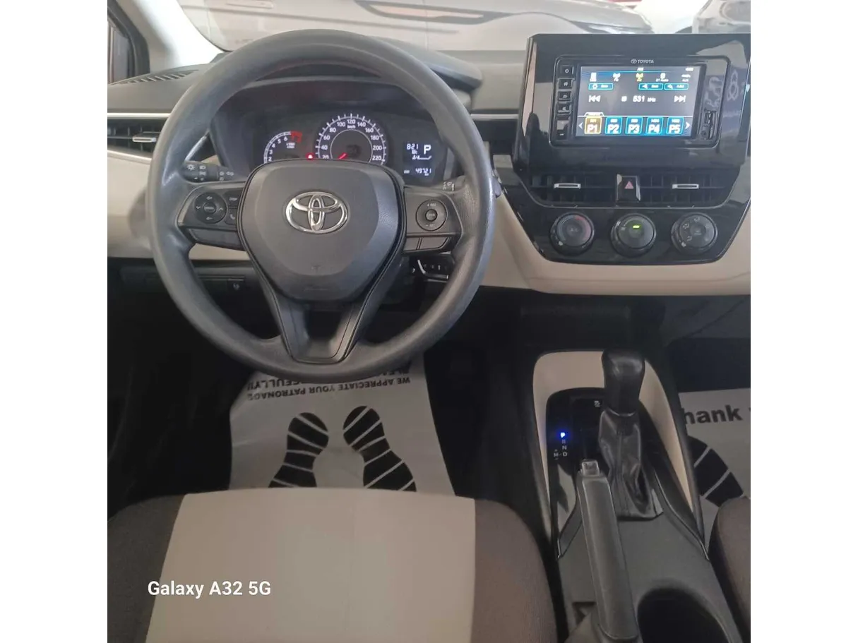 Car image 13