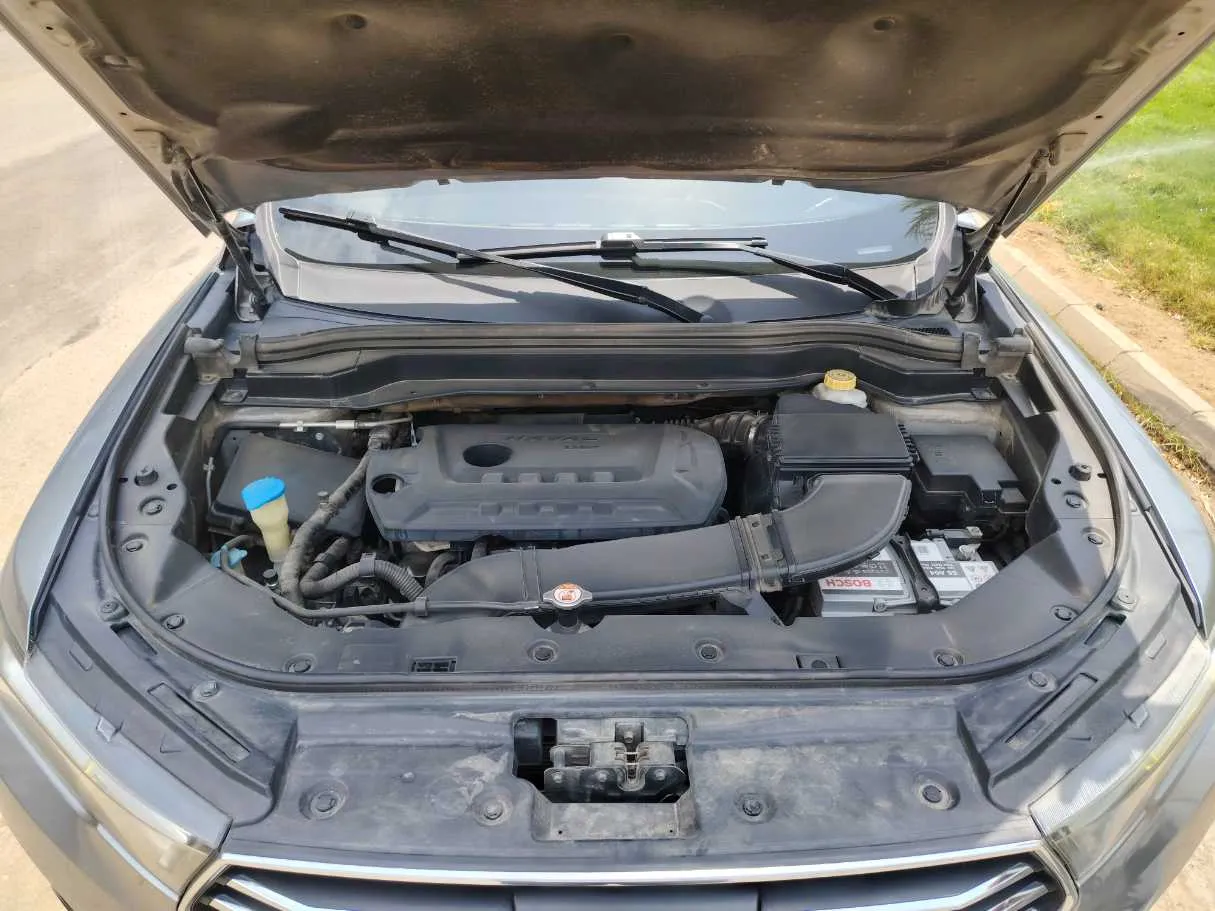Car image 32