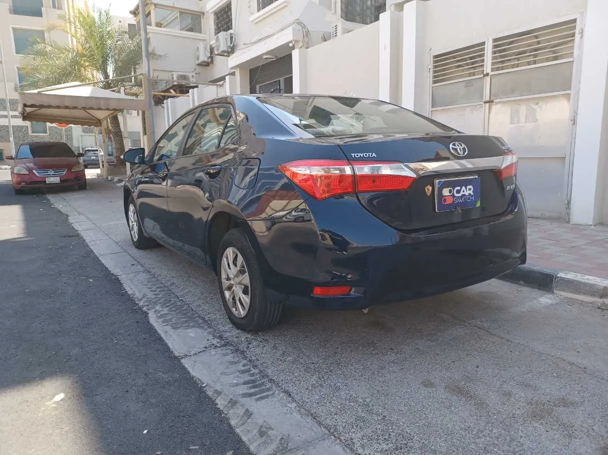 Car image 7