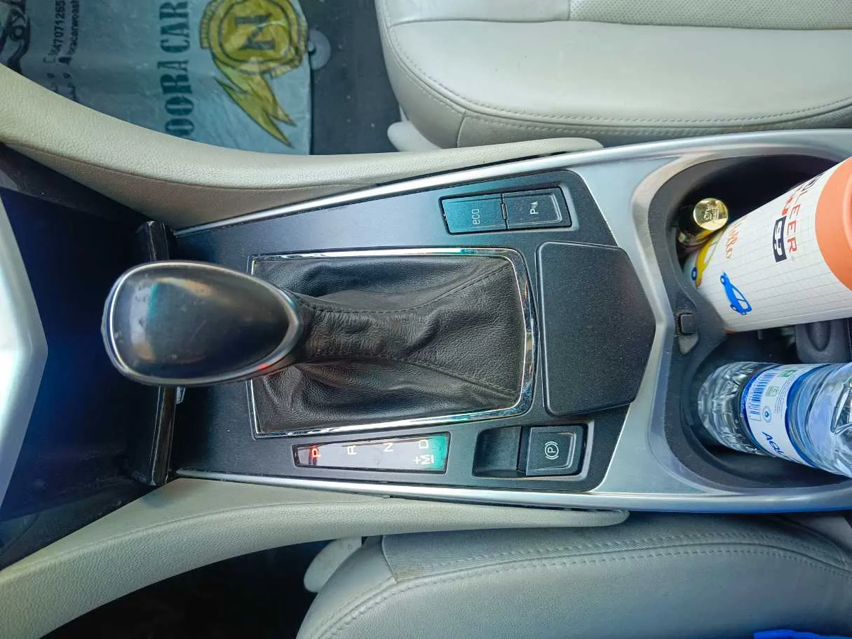 Car image 21