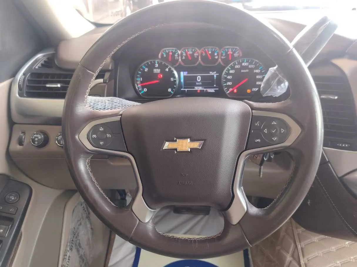 Car image 21