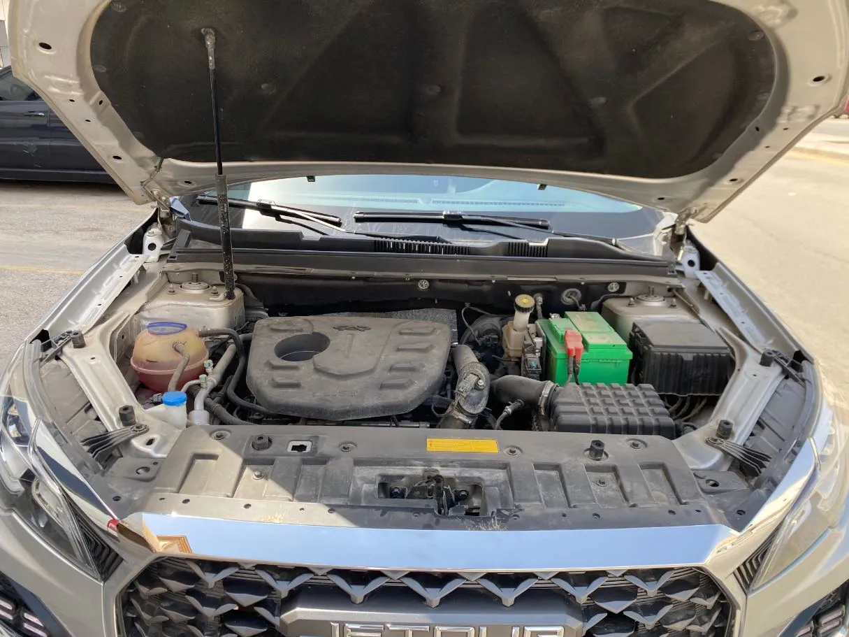 Car image 30