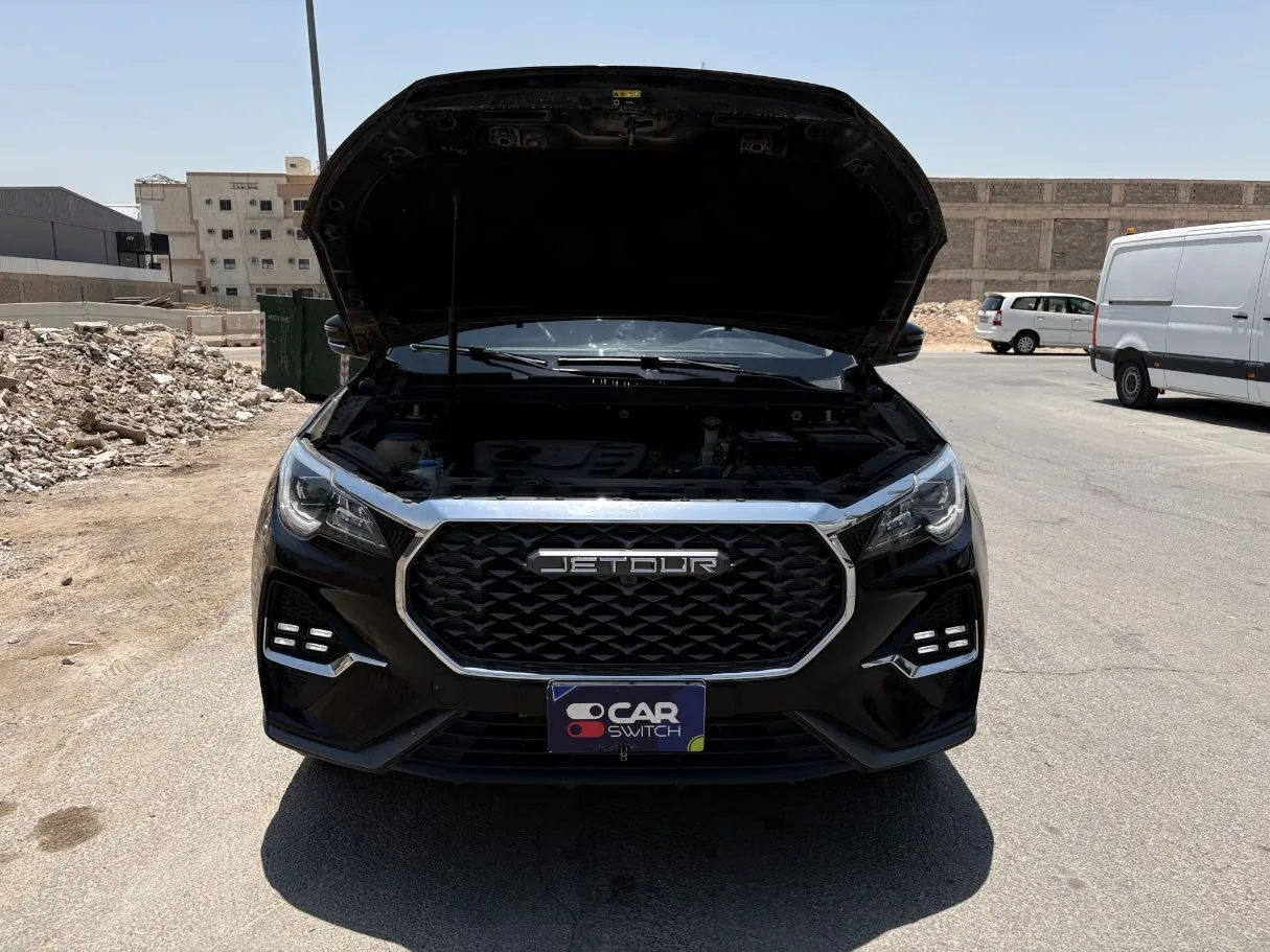 Car image 26