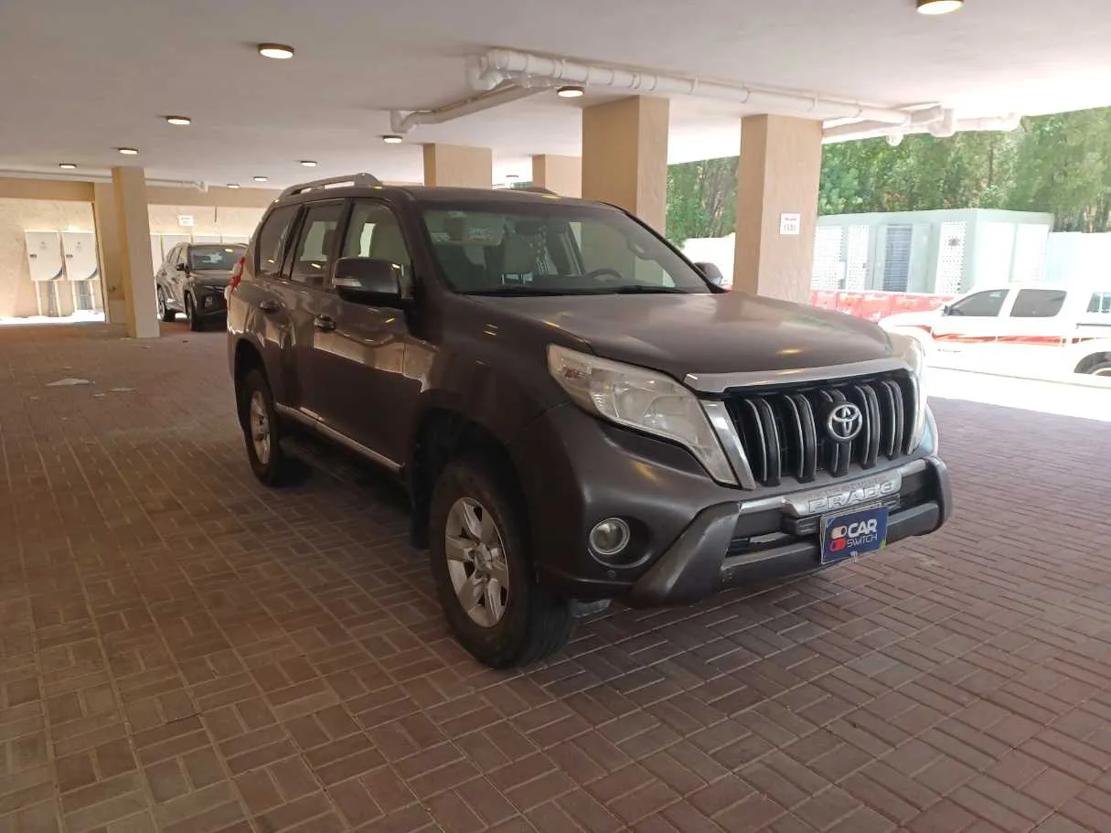 Car image 3