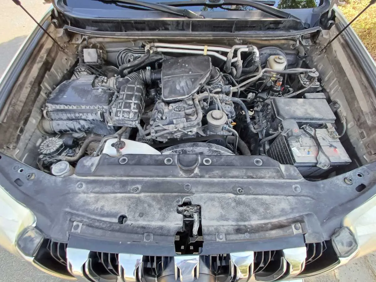 Car image 22