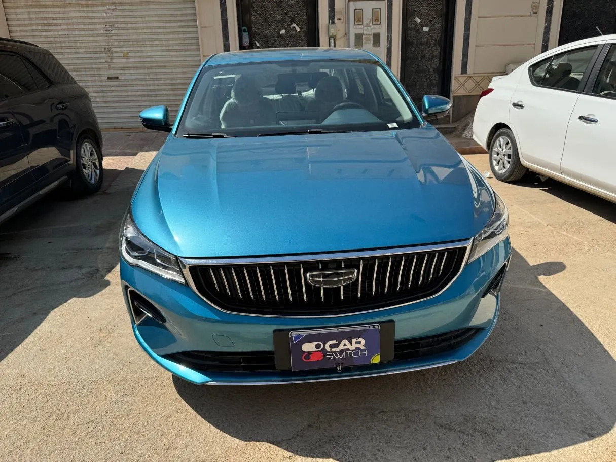 Car image 2