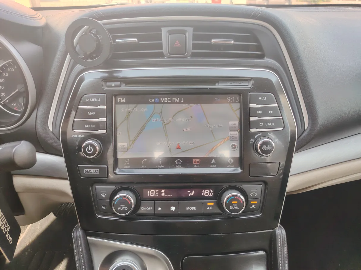 Car image 21