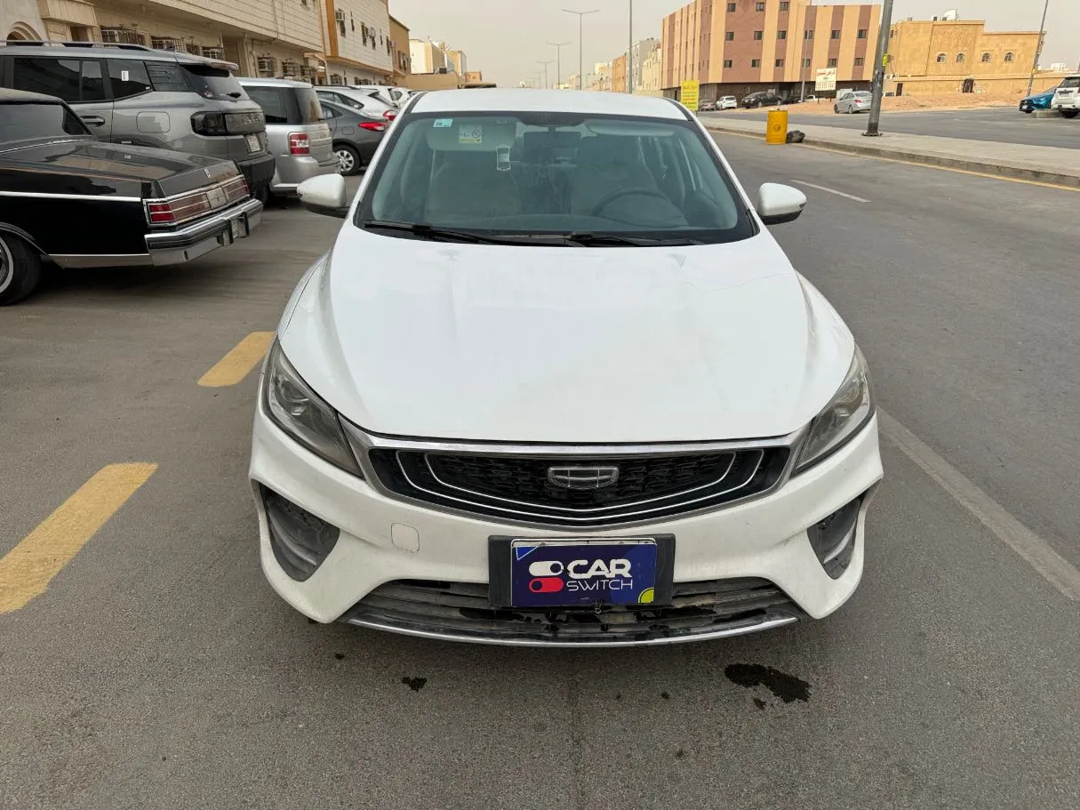 Car image 2
