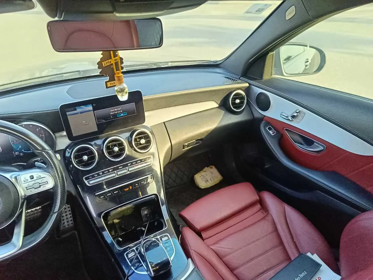 Car image 22
