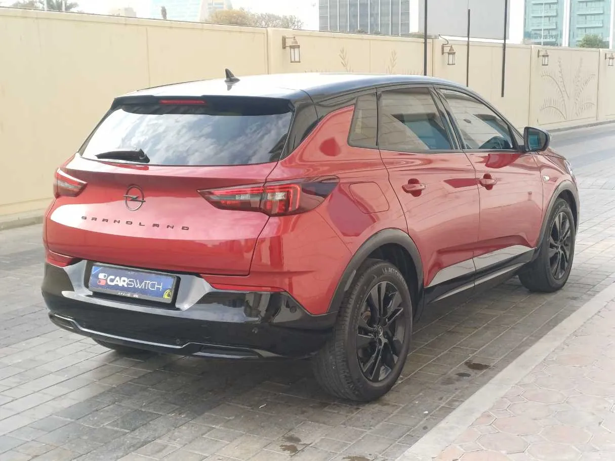 Car image 5