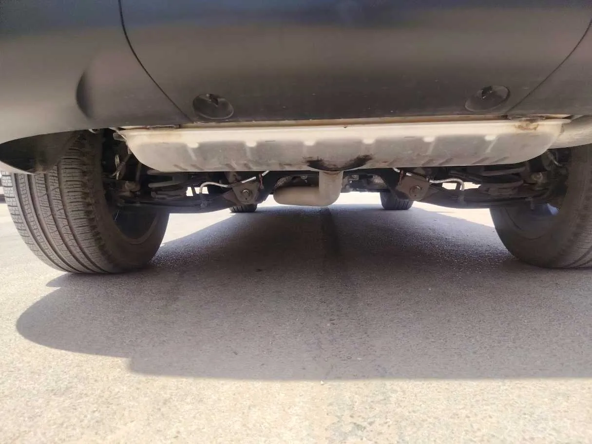 Car image 33
