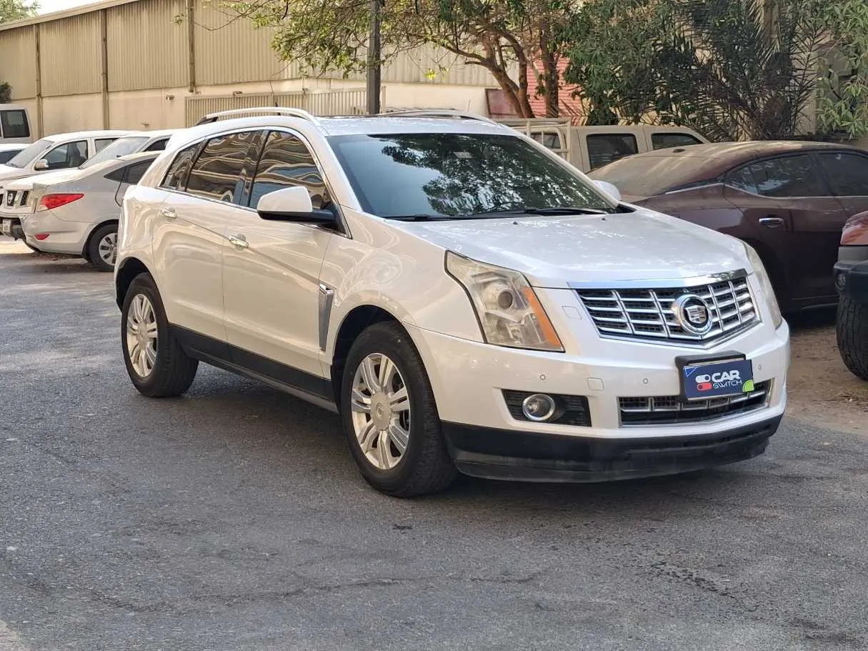 Car image 3