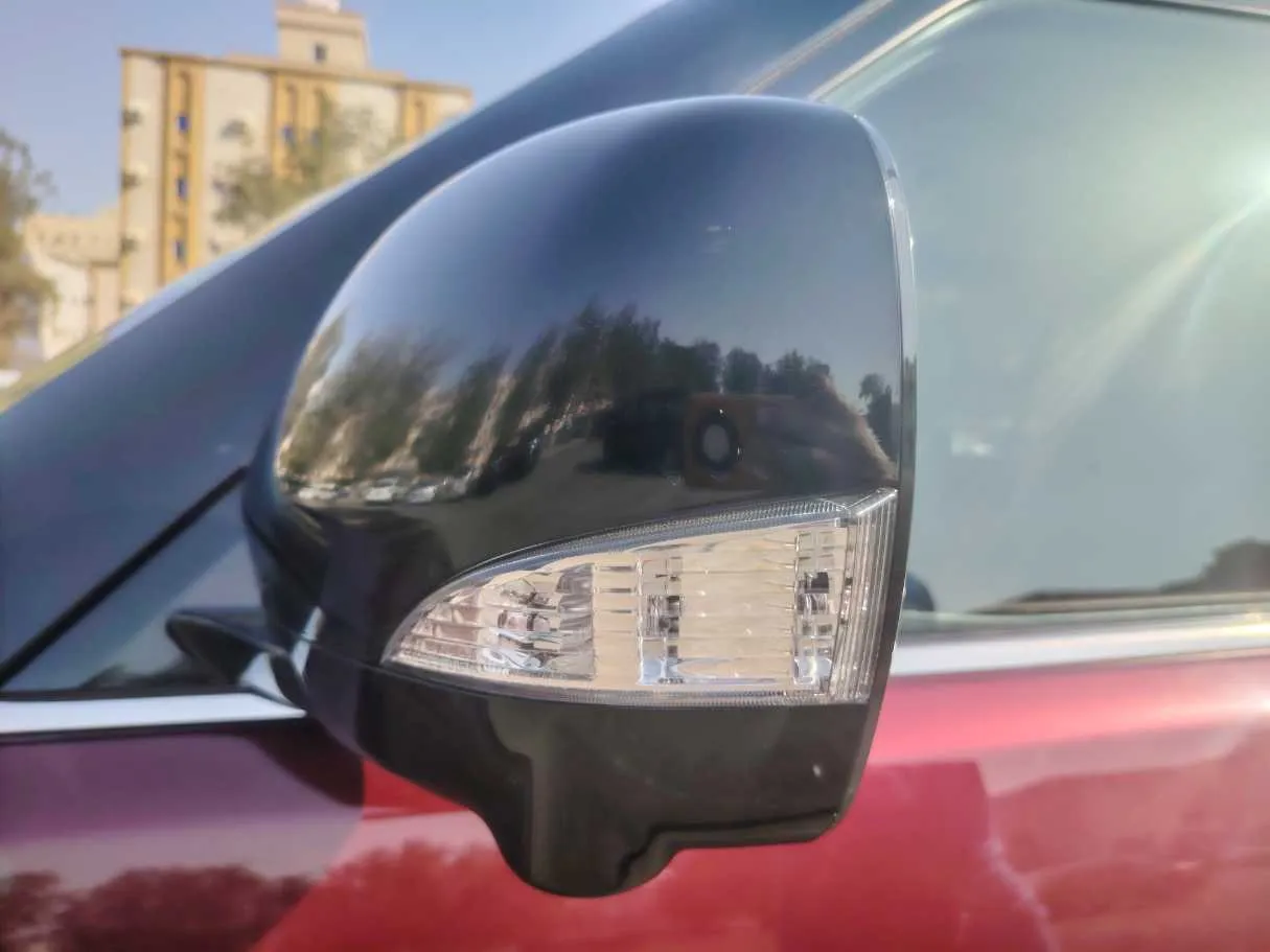 Car image 28