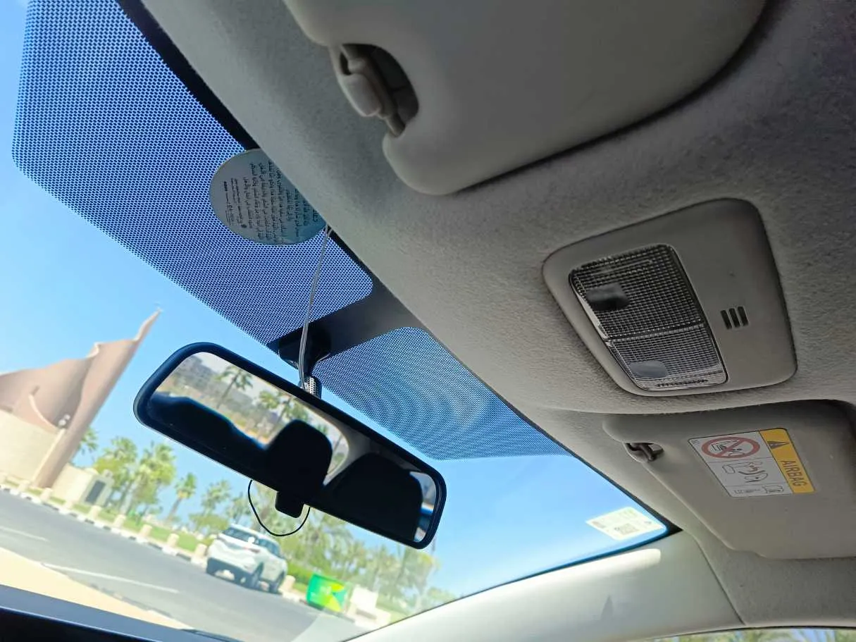 Car image 28