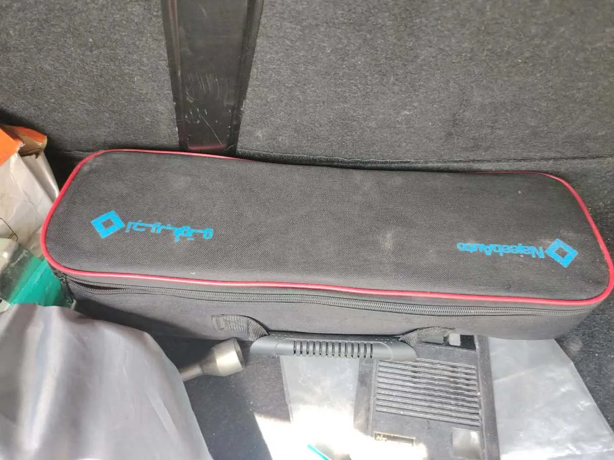 Car image 34