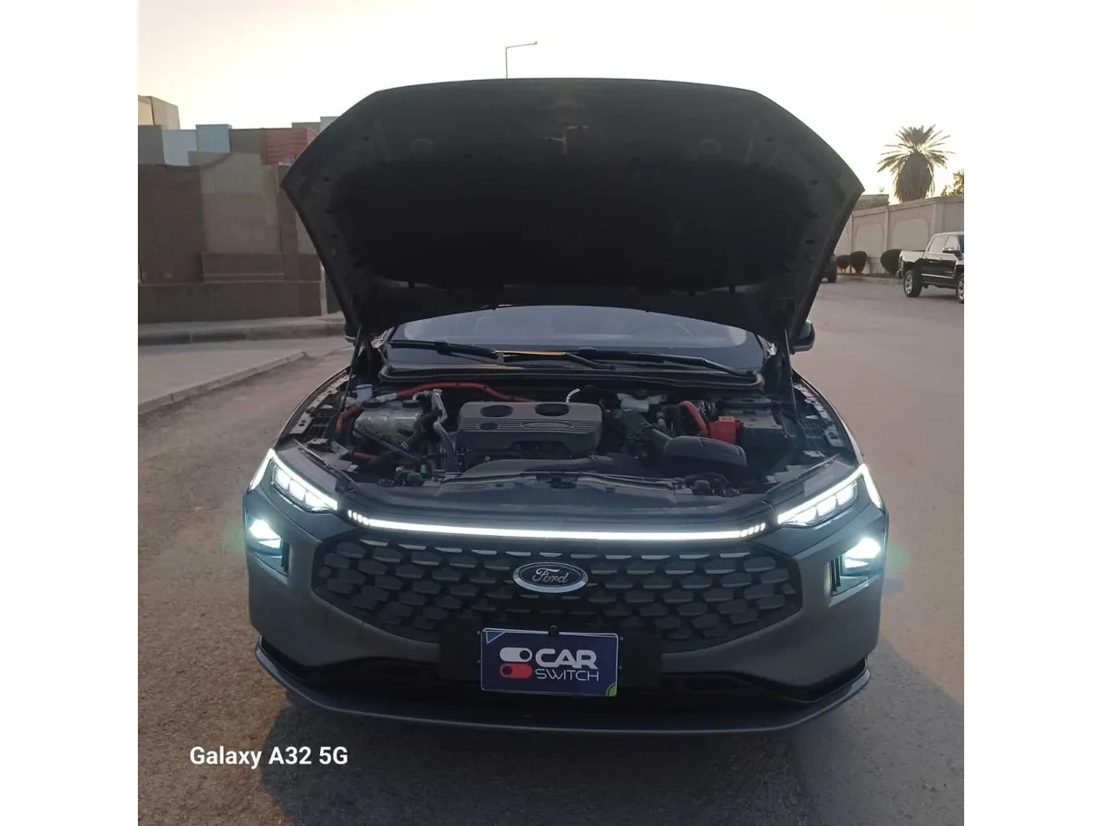 Car image 28