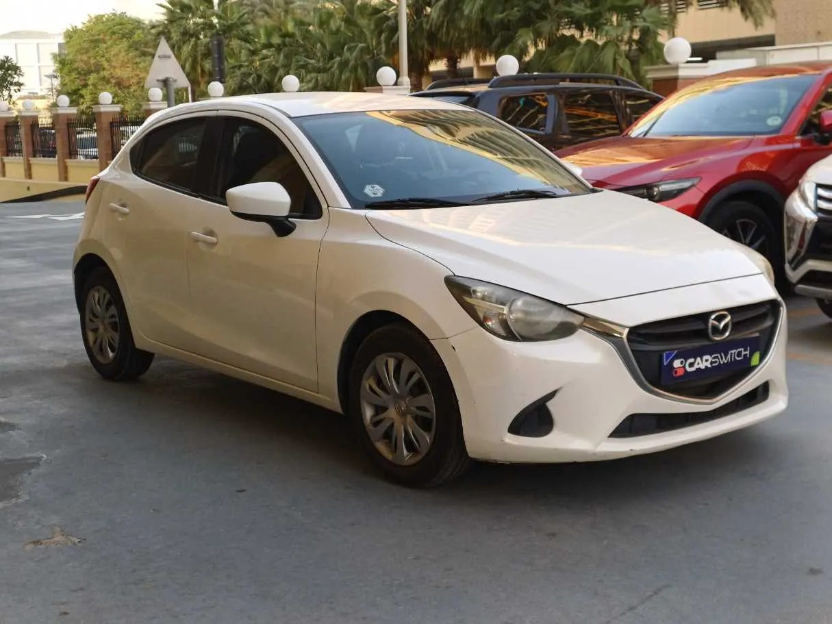 Car image 3