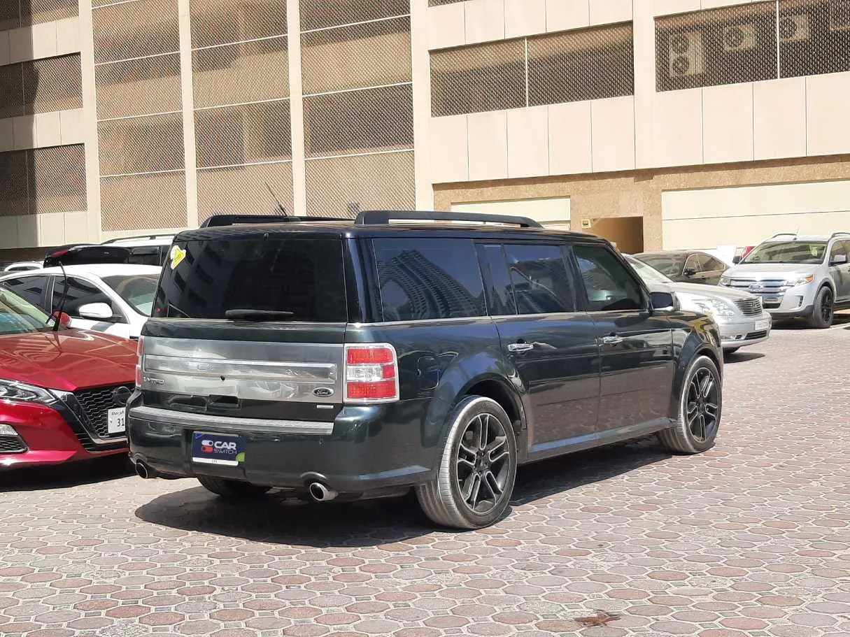 Car image 7