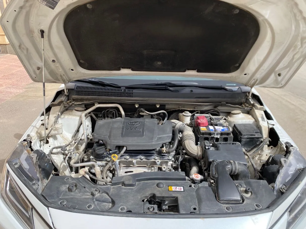 Car image 22