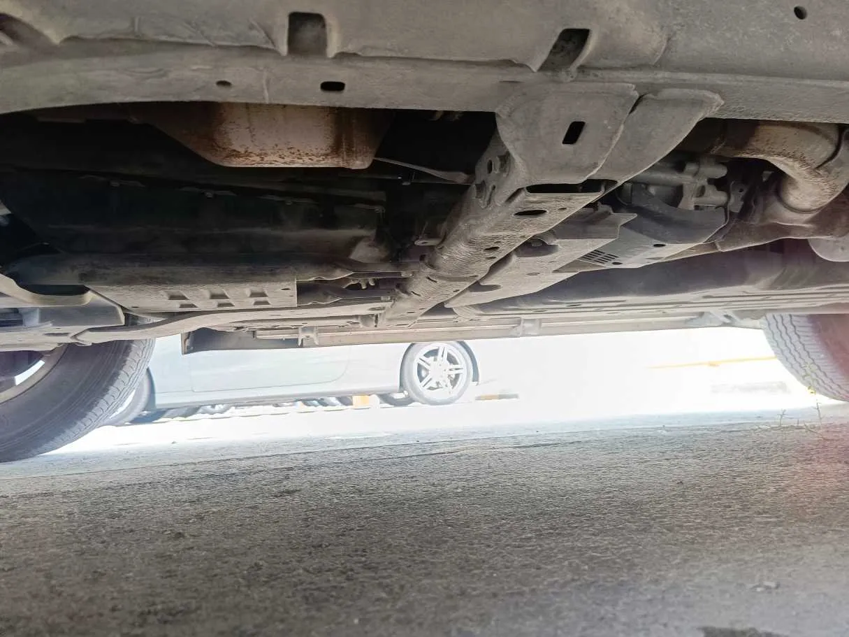 Car image 39