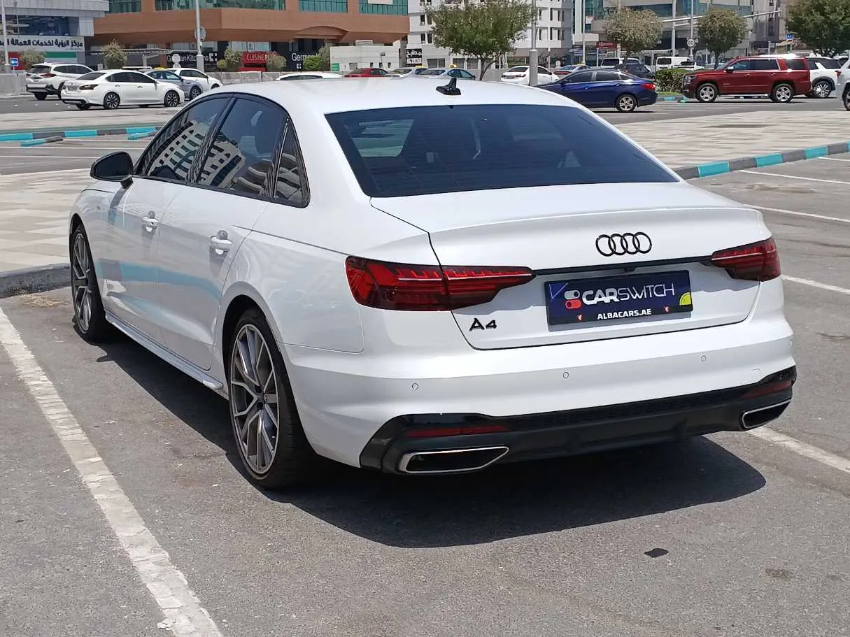 Car image 7