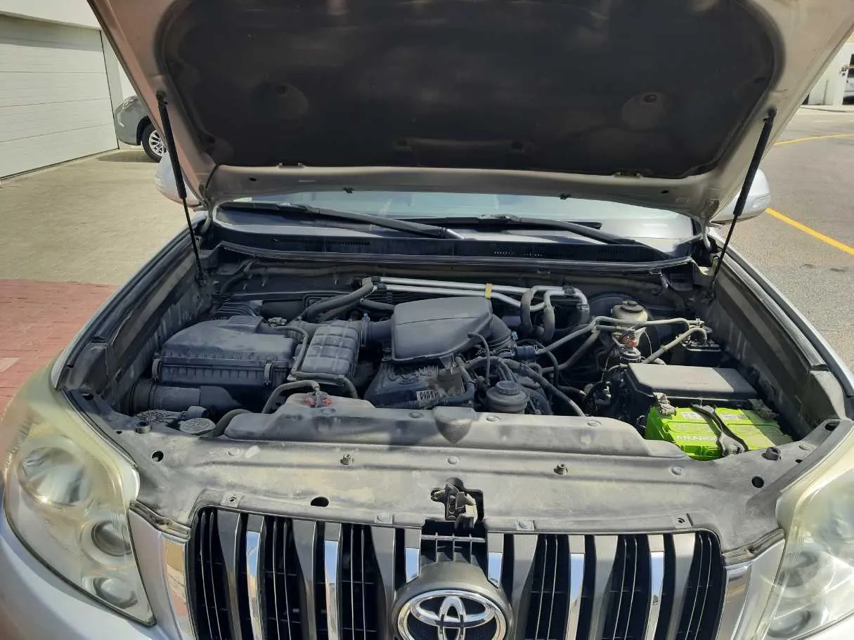 Car image 20