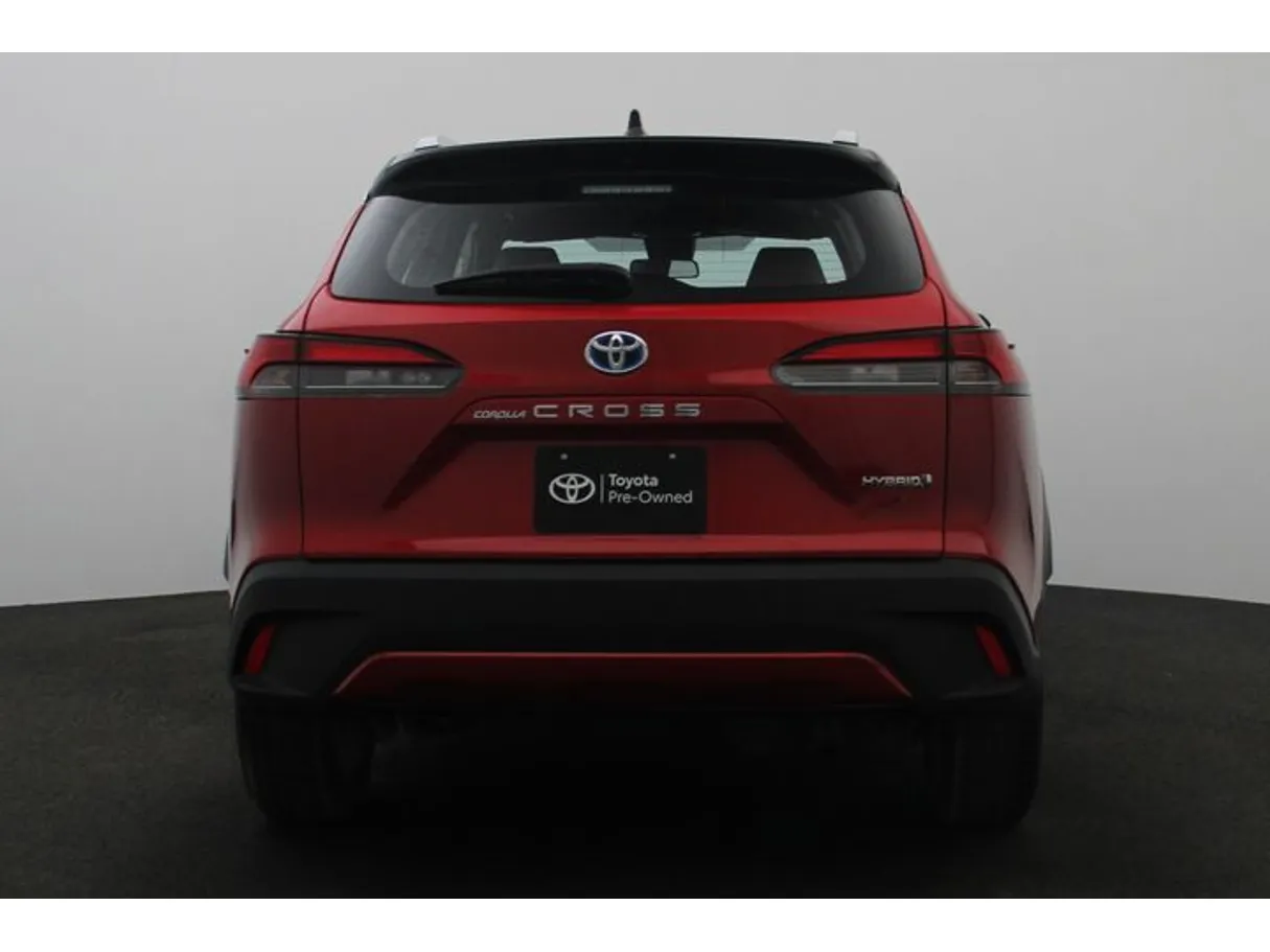 Car image 12