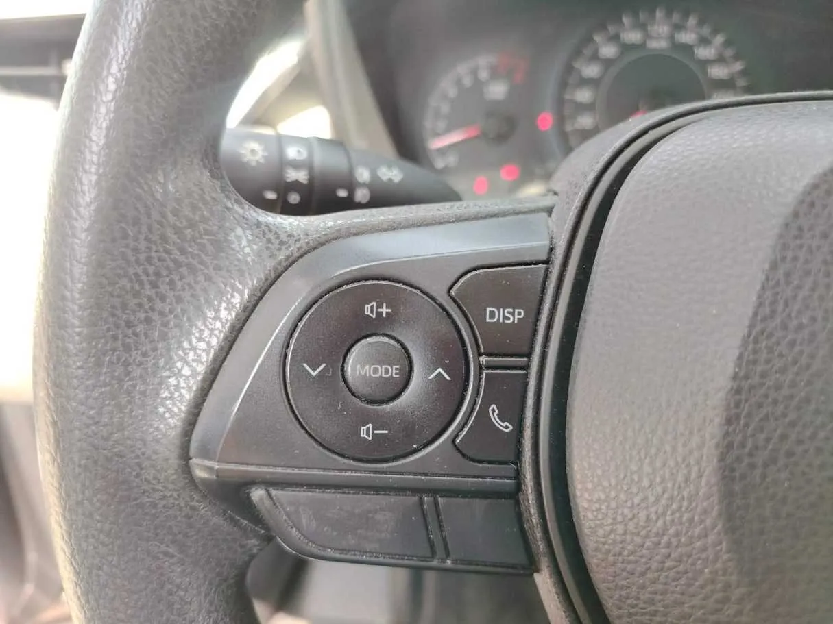 Car image 31