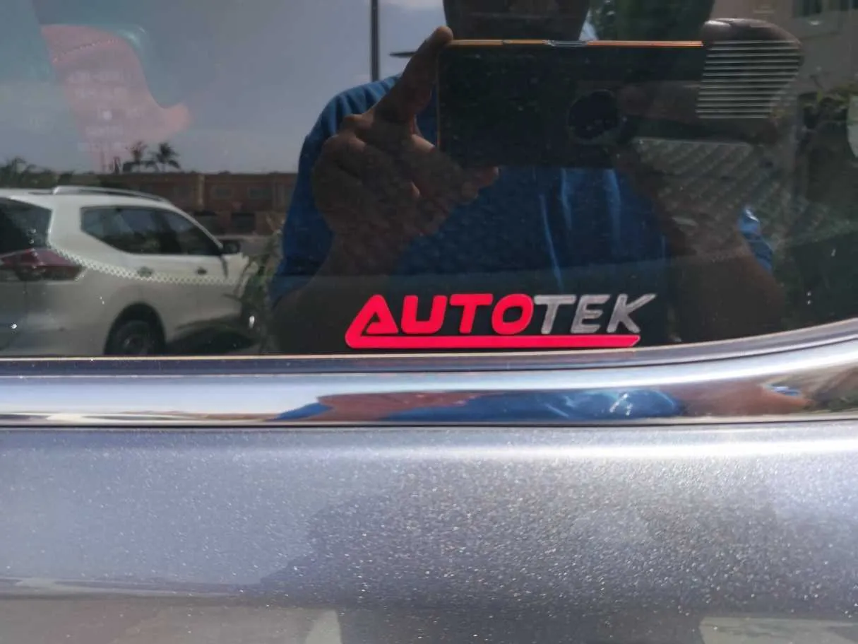 Car image 37
