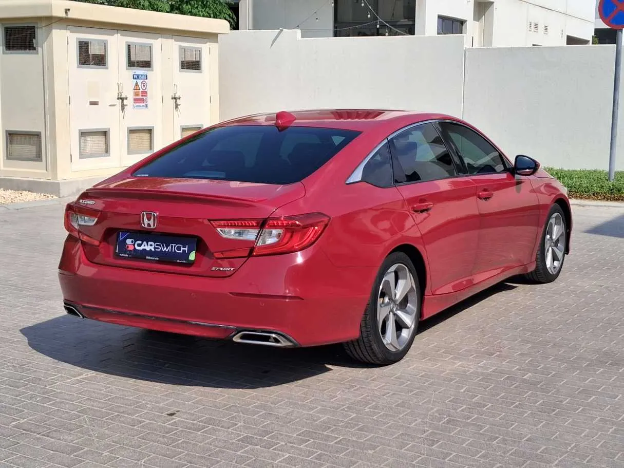 Car image 5