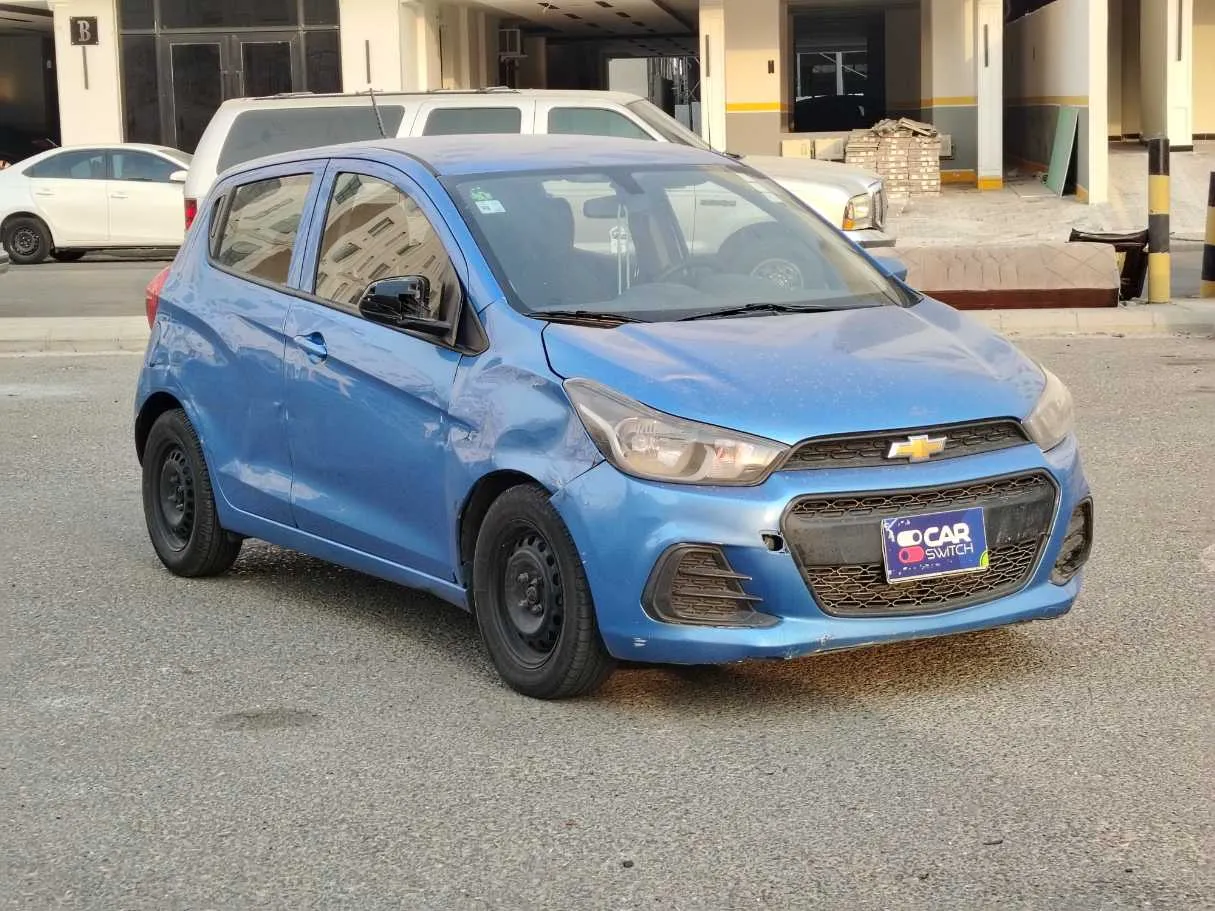 Car image 3