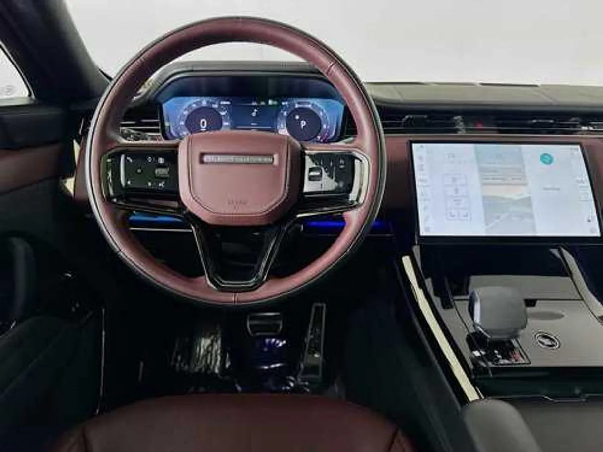 Car image 27
