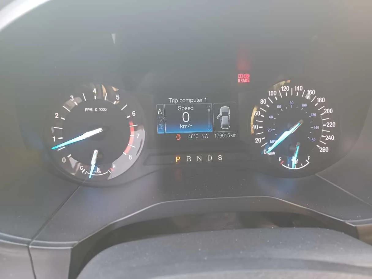 Car image 20