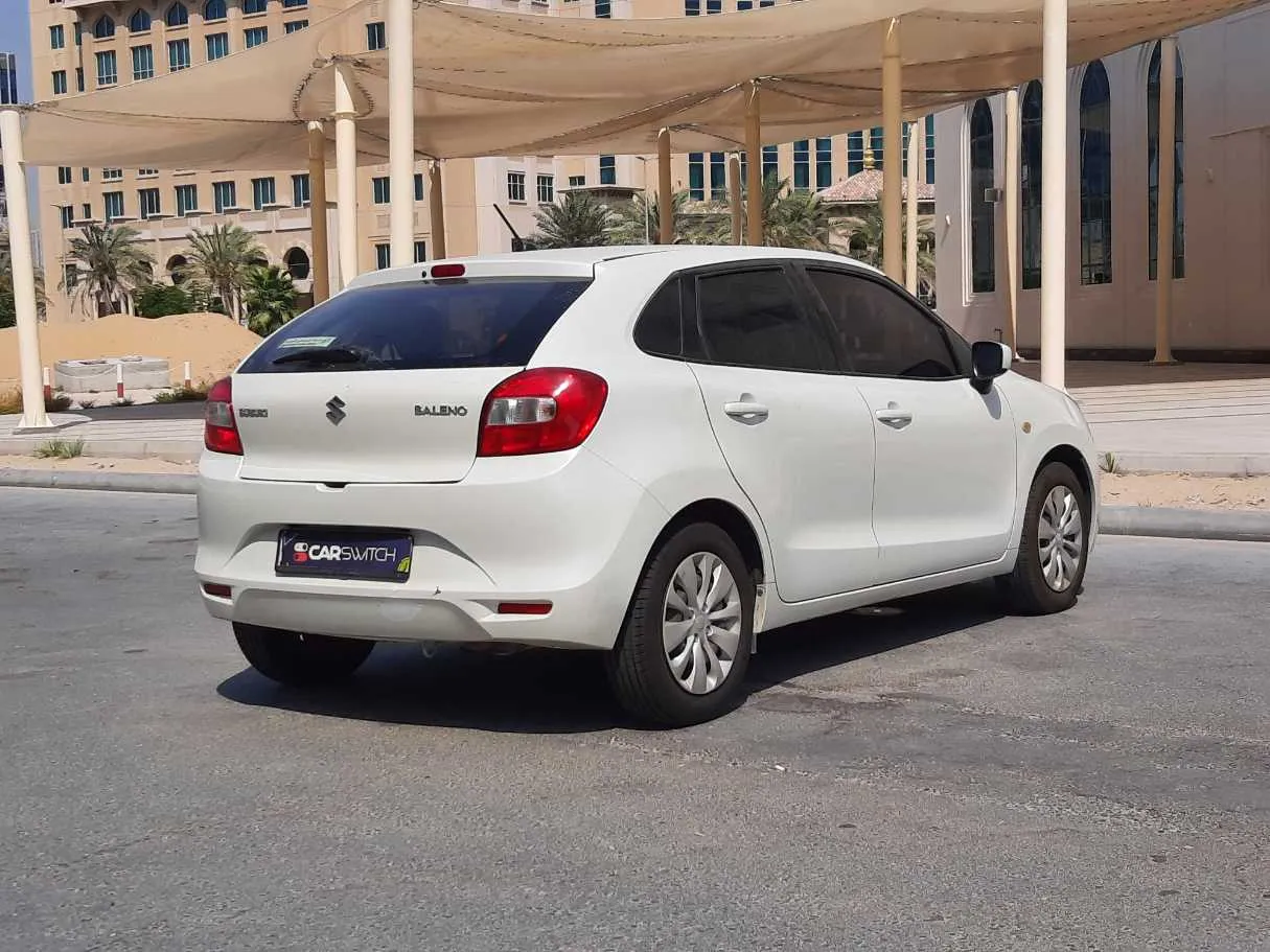 Car image 7