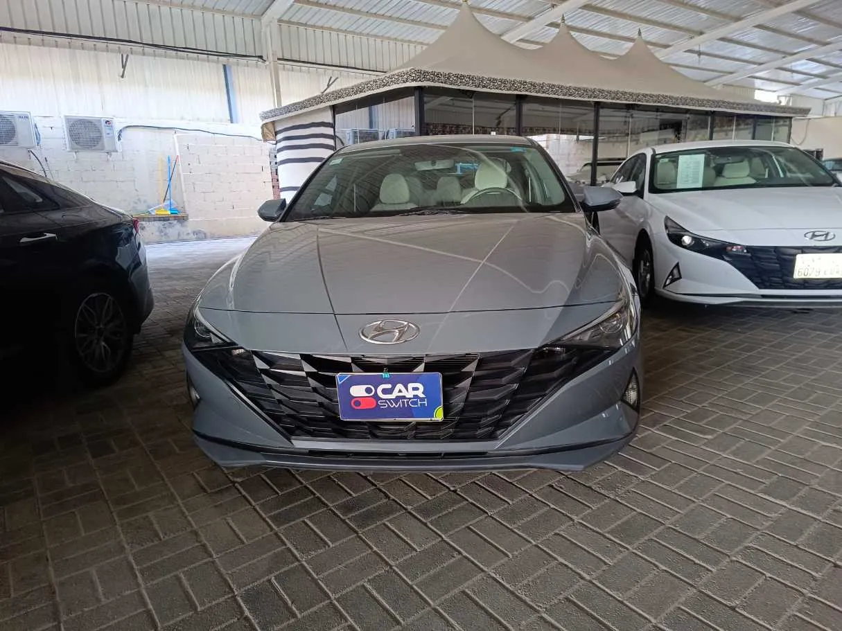 Car image 2
