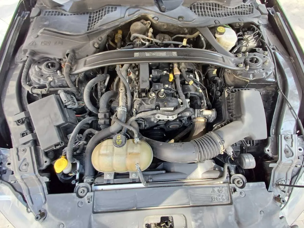 Car image 20