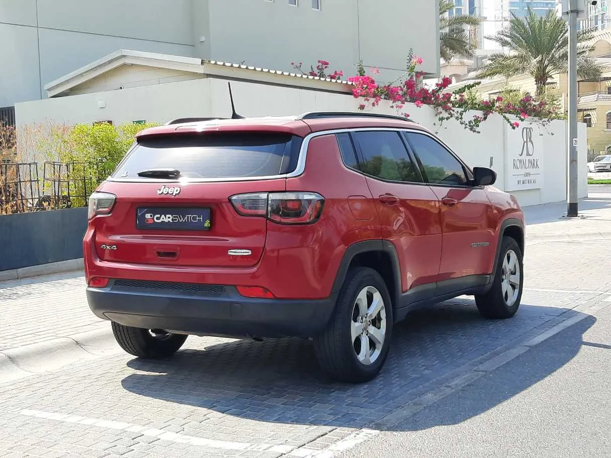 Car image 7