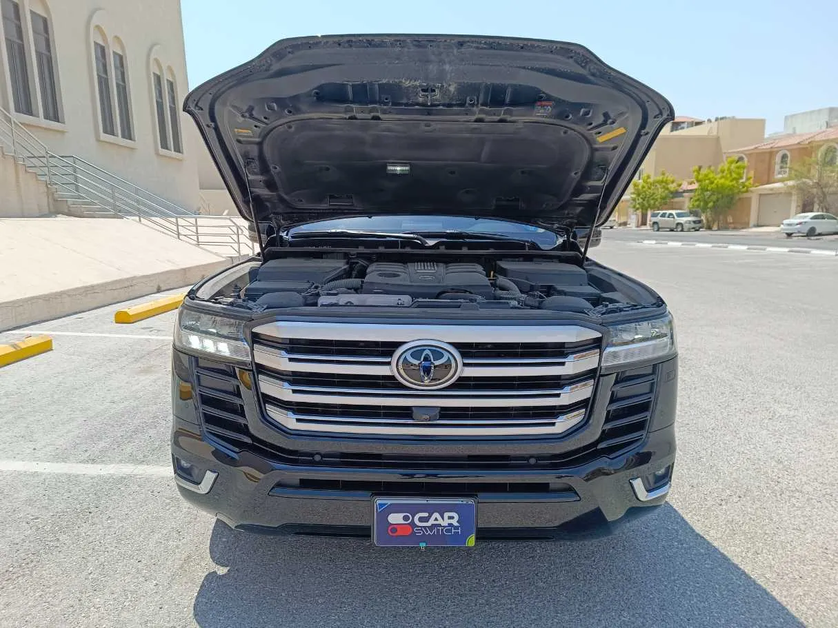 Car image 40