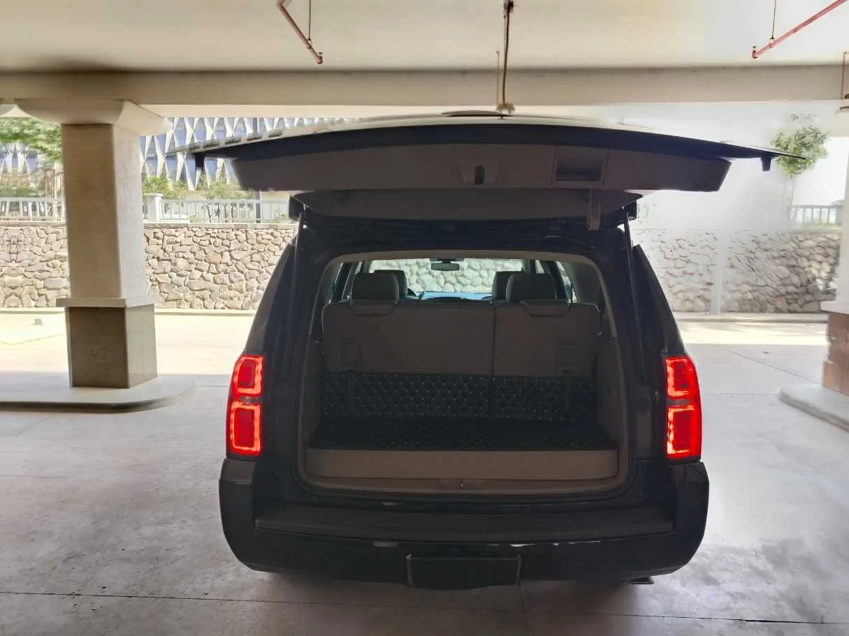 Car image 28
