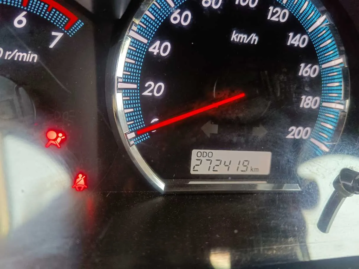 Car image 24
