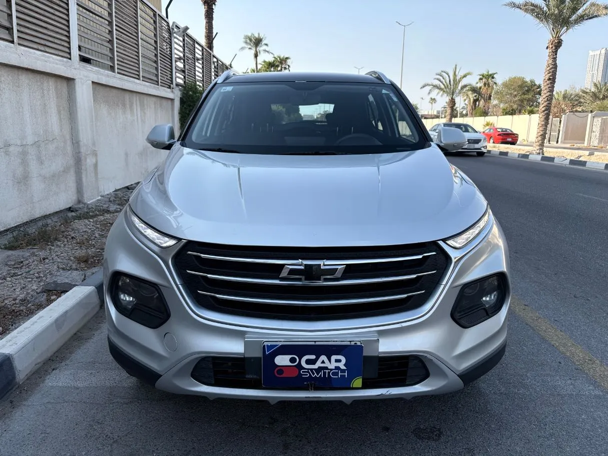 Car image 2