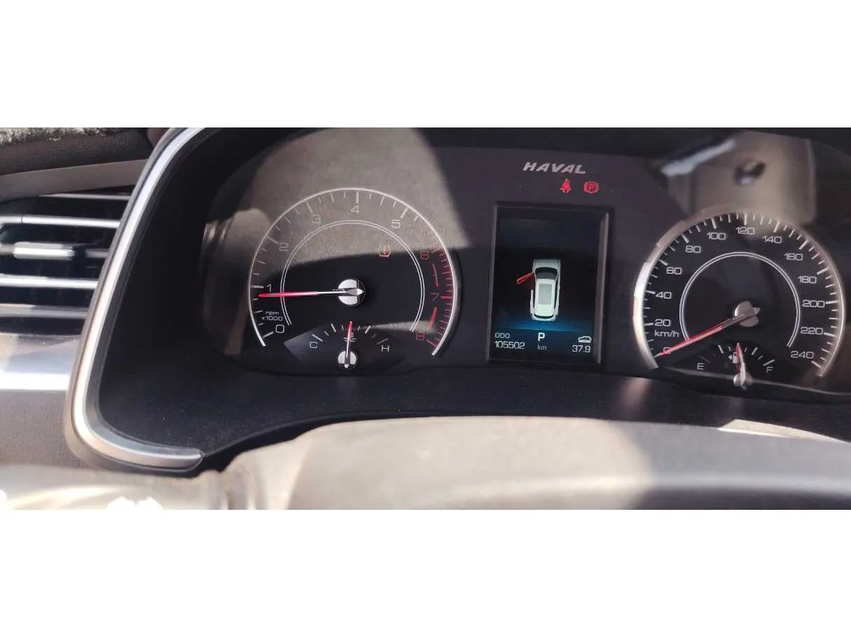 Car image 21