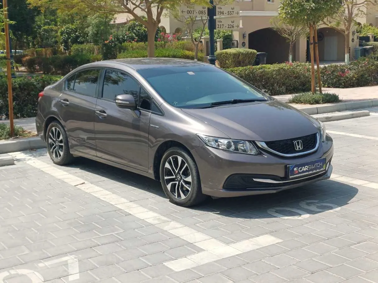 Car image 3
