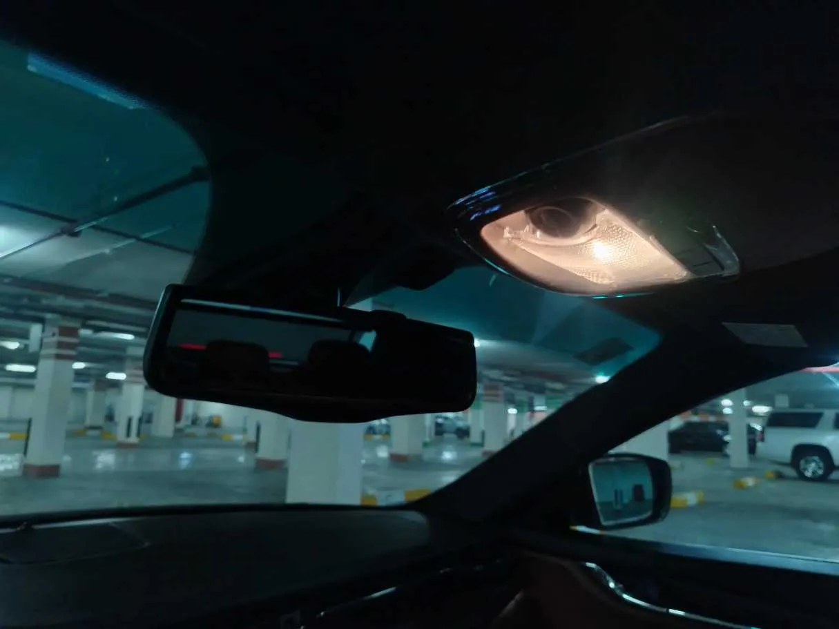 Car image 31