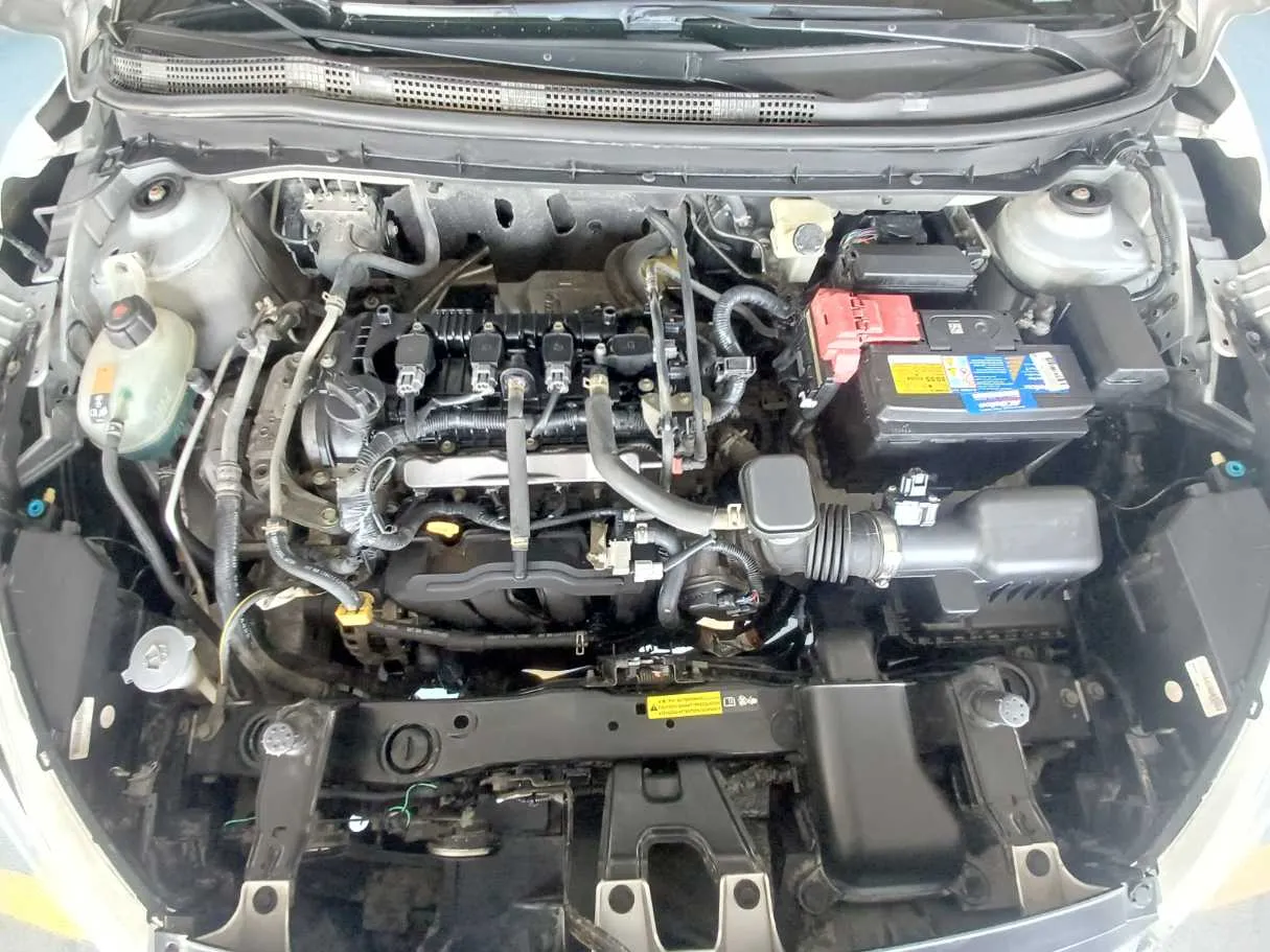Car image 21