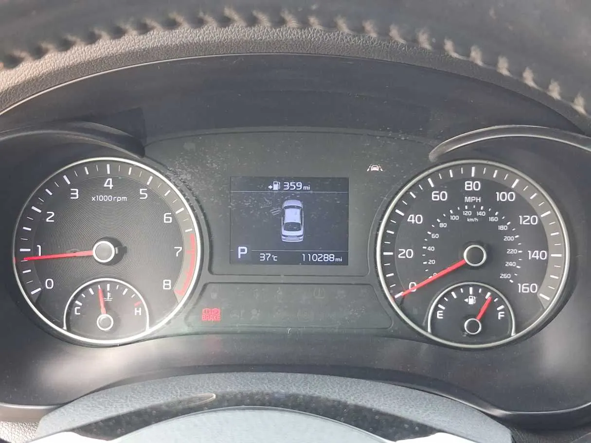 Car image 20
