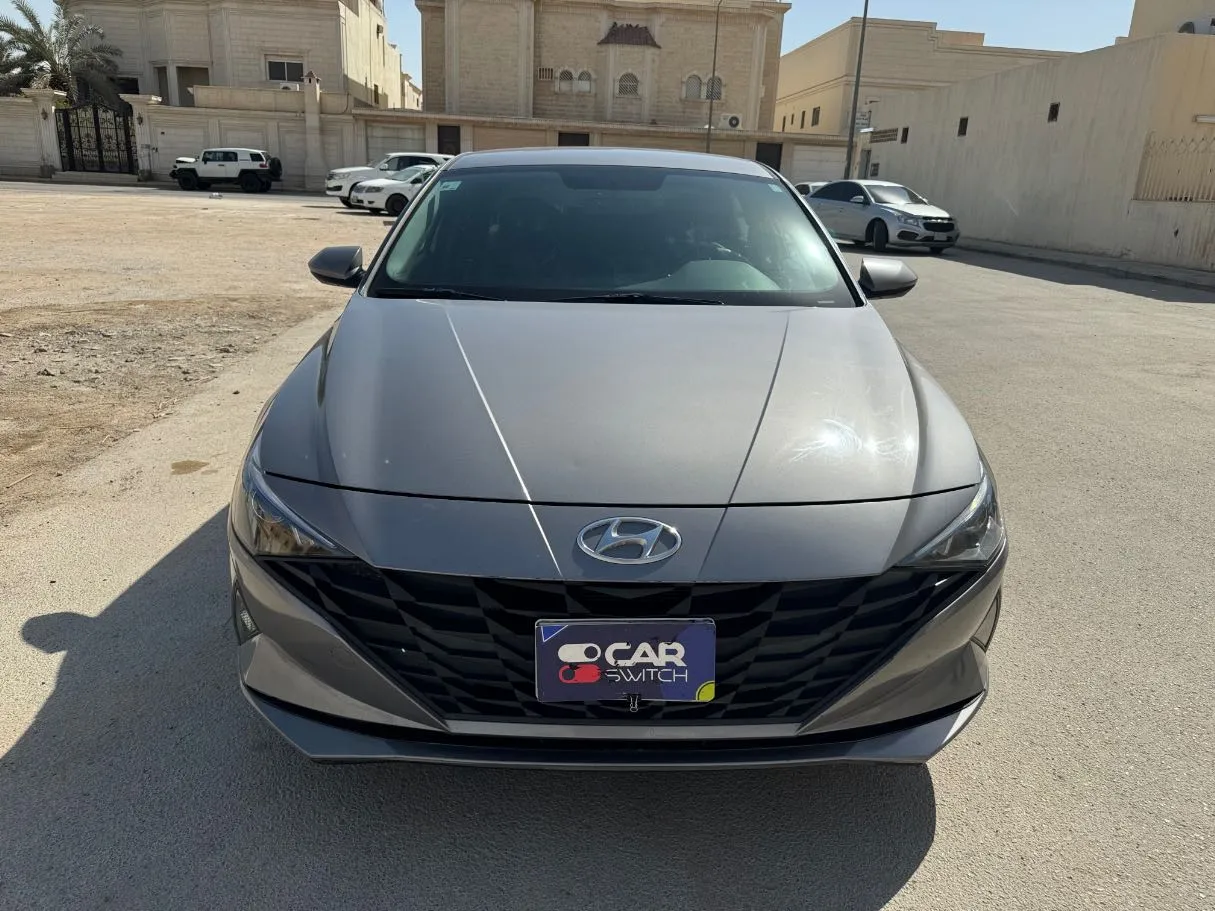 Car image 2