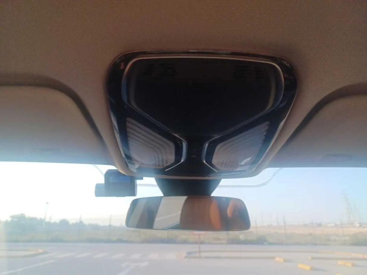 Car image 20